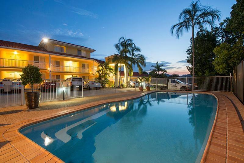 Harbour Sails Motor Inn Gladstone Bagian luar foto