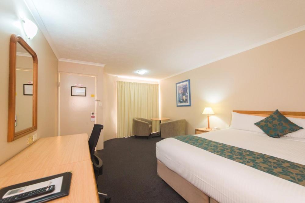 Harbour Sails Motor Inn Gladstone Bagian luar foto